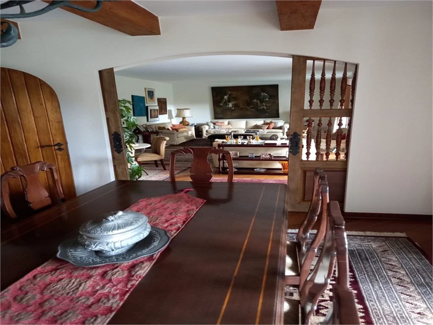 Casa à venda com 5 quartos, sendo 2 suítes,  em Jardim Guedala, São Paulo, SP
