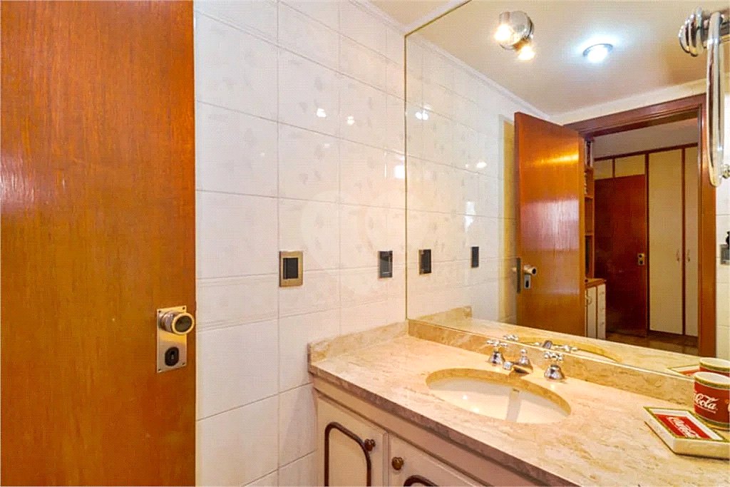 Apartamento à venda com 4 quartos, sendo 3 suítes, em Santana, São Paulo, SP