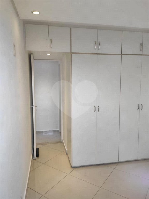 Apartamento à venda com 2 quartos em Jardim Taboão, São Paulo, SP