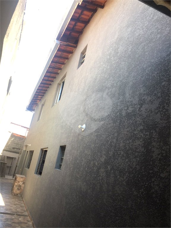 Sobrado à venda com 4 quartos em Jardim Alvinópolis II, Atibaia, SP