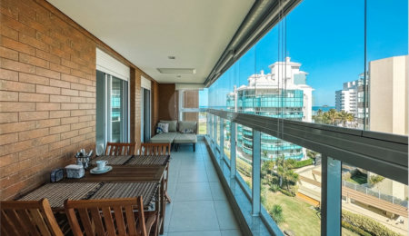 Apartamento à venda com 2 quartos, sendo 1 suíte, em Riviera, Bertioga, SP