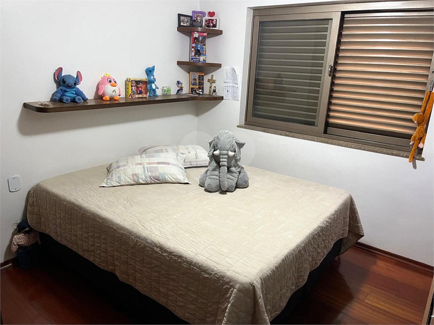 Sobrado à venda com 4 quartos, sendo 1 suíte, no Centro, Araraquara, SP