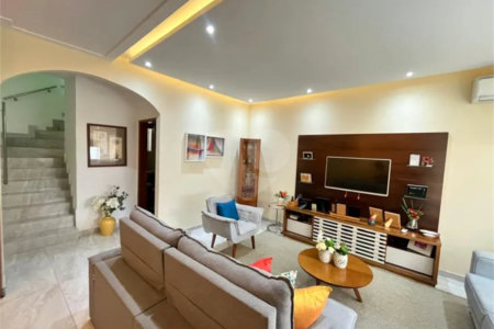 Casa de Vila à venda com 4 quartos, sendo 2 suítes, em Tijuca, Rio de Janeiro, RJ