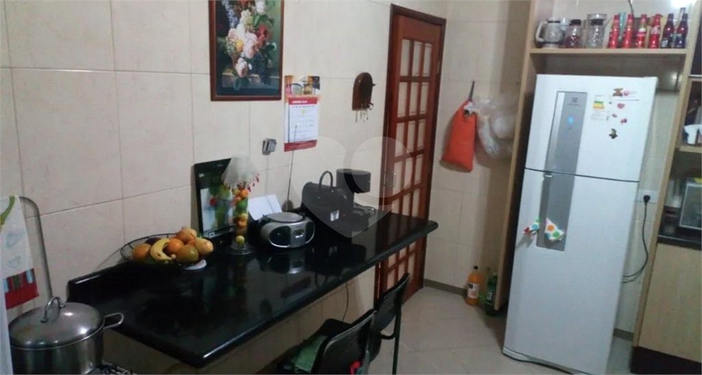 Sobrado à venda com 2 quartos em Jardim Rosemary, Cotia, SP