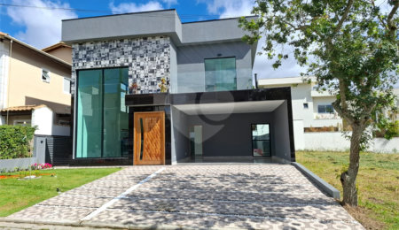 Casa à venda ou para alugar com 3 suítes no condomínio Residencial Veredas, Mogi das Cruzes - SP