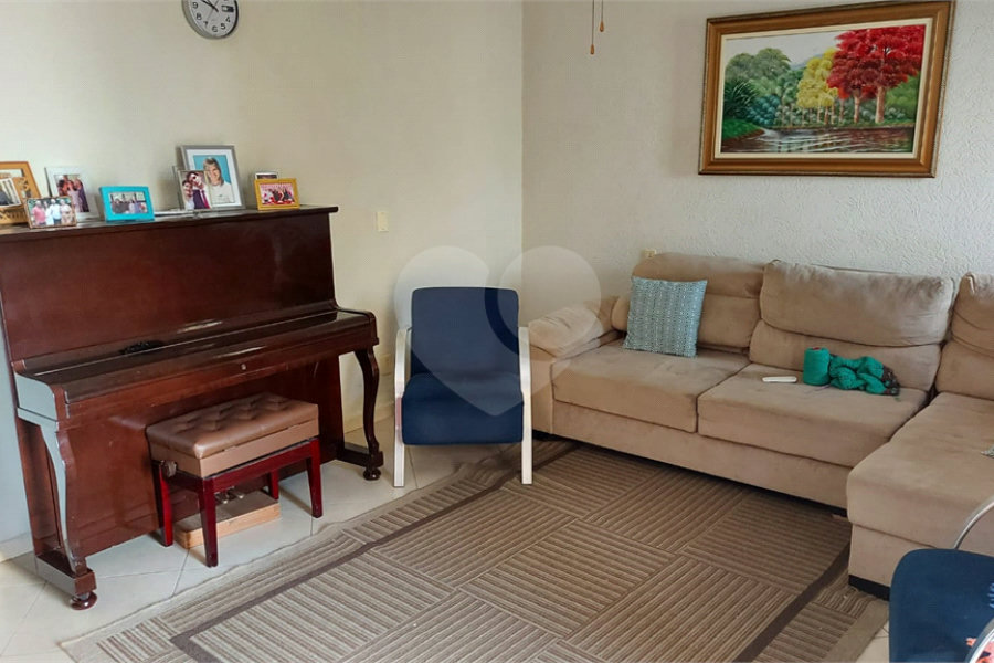 Casa à venda com 14 quartos, sendo 1 suíte, em Tucuruvi, São Paulo, SP