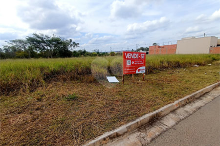 Terreno à venda em Vila Asem, Itapetininga, SP