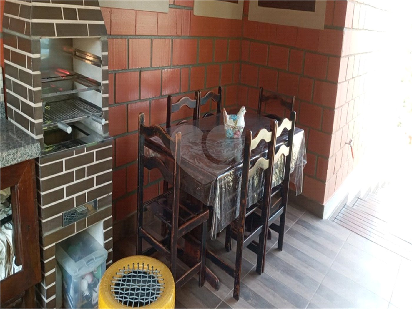Chácara à venda com 3 quartos, sendo 2 suítes,  em Monterrey, Louveira, SP