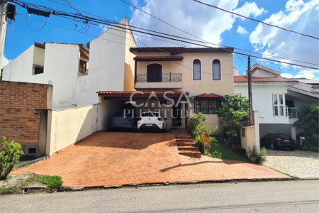 Casa em condomínio à venda com 3 quartos, sendo 1 suíte, em Granja Olga I, Sorocaba, SP