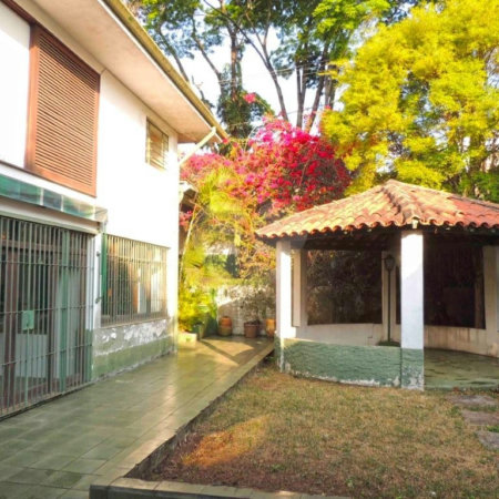 Casa de Vila à venda com 4 quartos, sendo 2 suítes, em Jardim dos Estados, São Paulo, SP