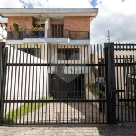 Sobrado à venda com 4 quartos em Jardim das Vertentes, São Paulo, SP