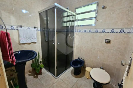 Casa Térrea à venda com 3 quartos no Centro, Poá, SP