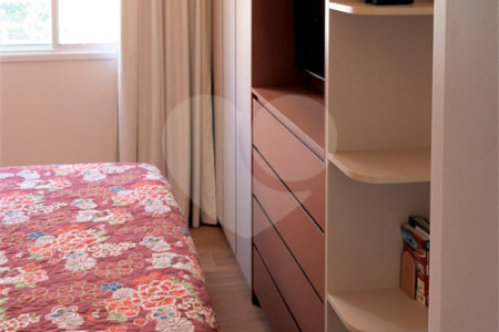 Apartamento à venda com 2 quartos, sendo 1 suíte, em Parada Inglesa, São Paulo, SP