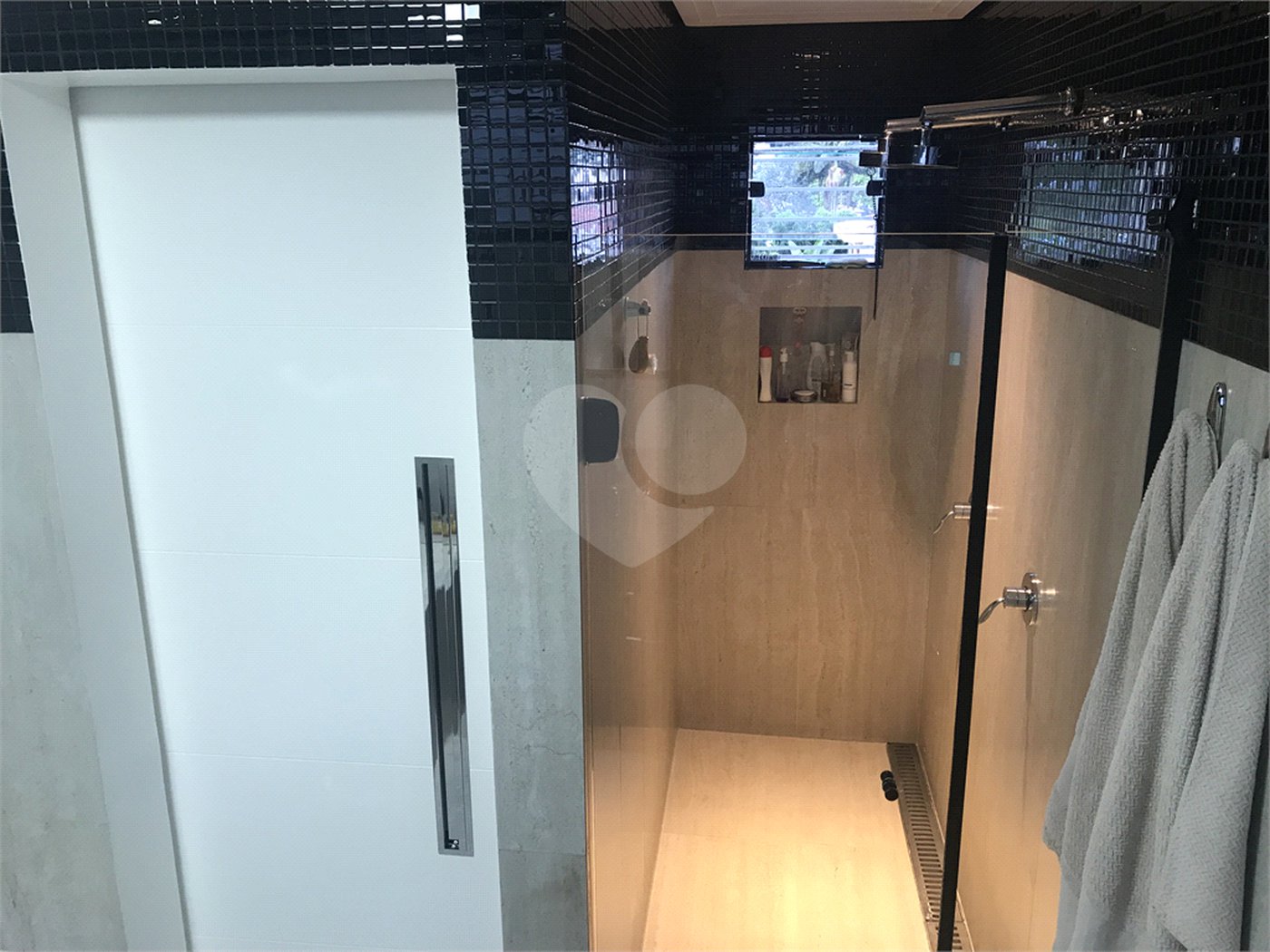 Sobrado à venda com 3 quartos, sendo 1 suíte, em Jardim Petrópolis, São Paulo, SP