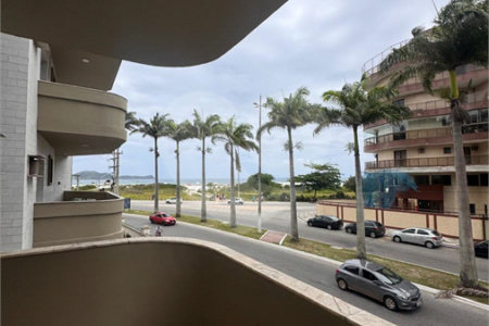 Apartamento à venda com 3 quartos, sendo 1 suíte,  em Vila Nova, Cabo Frio, RJ
