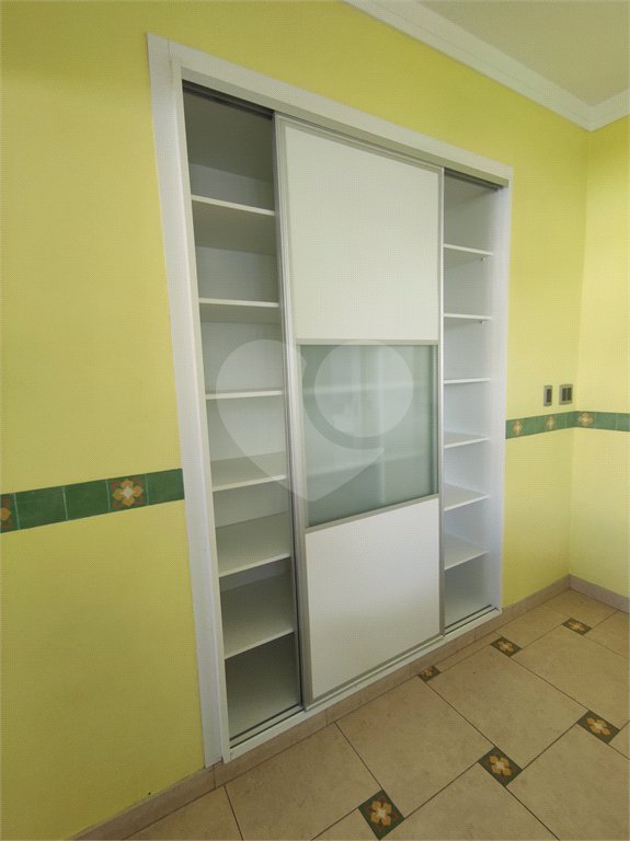 Casa à venda com 3 suítes no condomínio Residencial Suzano, Suzano - SP
