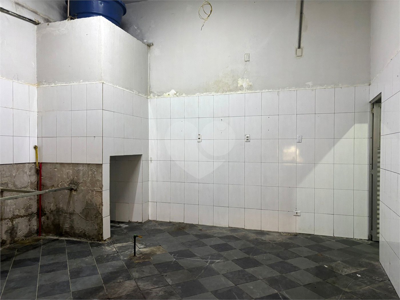Salão para alugar em Vila Monteiro, Poá, SP
