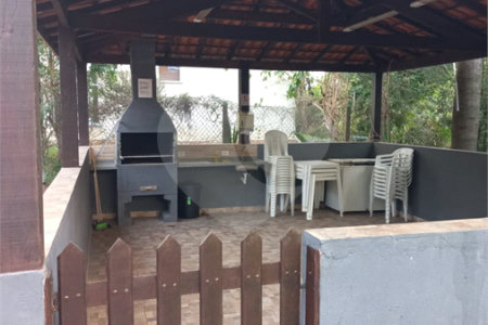 Apartamento para alugar com 2 quartos em Jardim da Glória, Cotia, SP