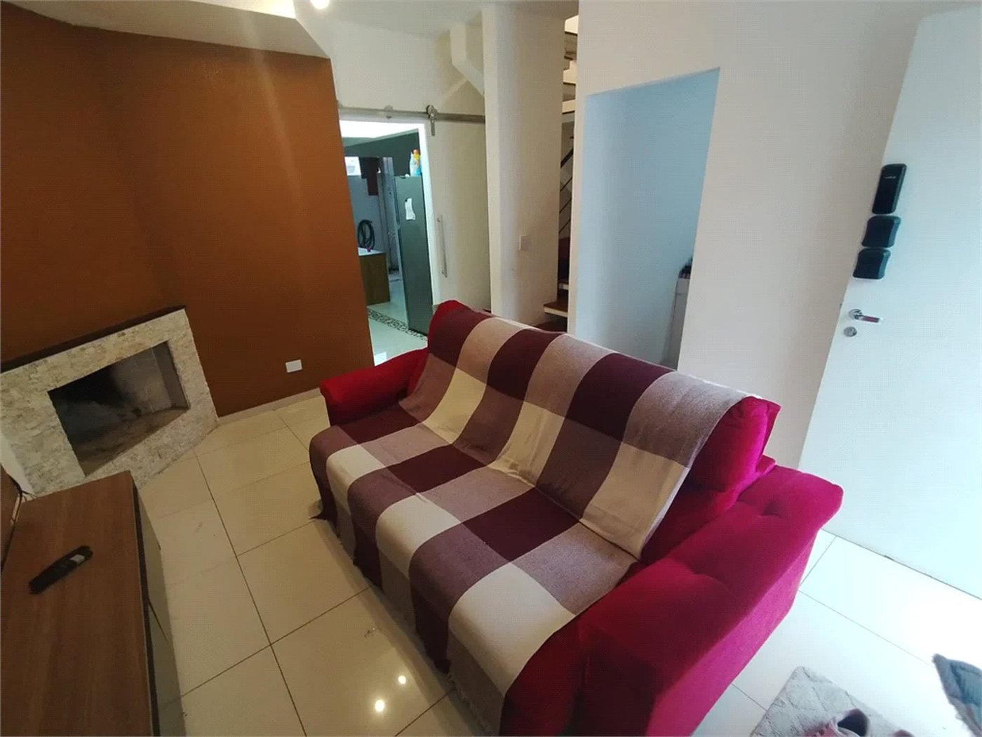 Casa à venda com 2 quartos, sendo 1 suíte,  no condomínio Residencial Viva Vida, Cotia - SP