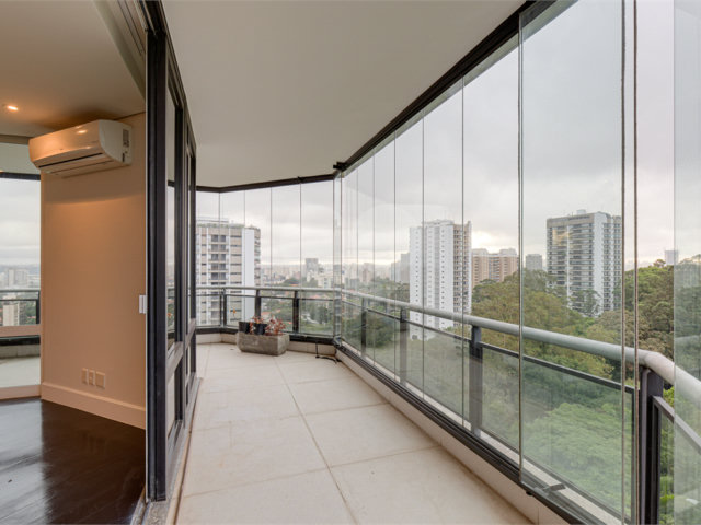 Apartamento à venda ou para alugar com 4 suítes em Alto da Boa Vista, São Paulo, SP
