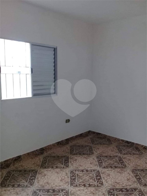 Sobrado à venda com 2 quartos, sendo 1 suíte, em Vila Urupês, Suzano, SP