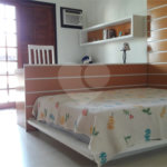 Casa à venda com 3 quartos, sendo 2 suítes, no condomínio Itatitara, Rio de Janeiro - RJ
