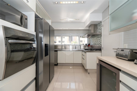 Apartamento à venda com 3 suítes em Sumarezinho, São Paulo, SP