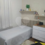 Sobrado à venda com 3 quartos, sendo 1 suíte,  em Vila do Castelo, São Paulo, SP