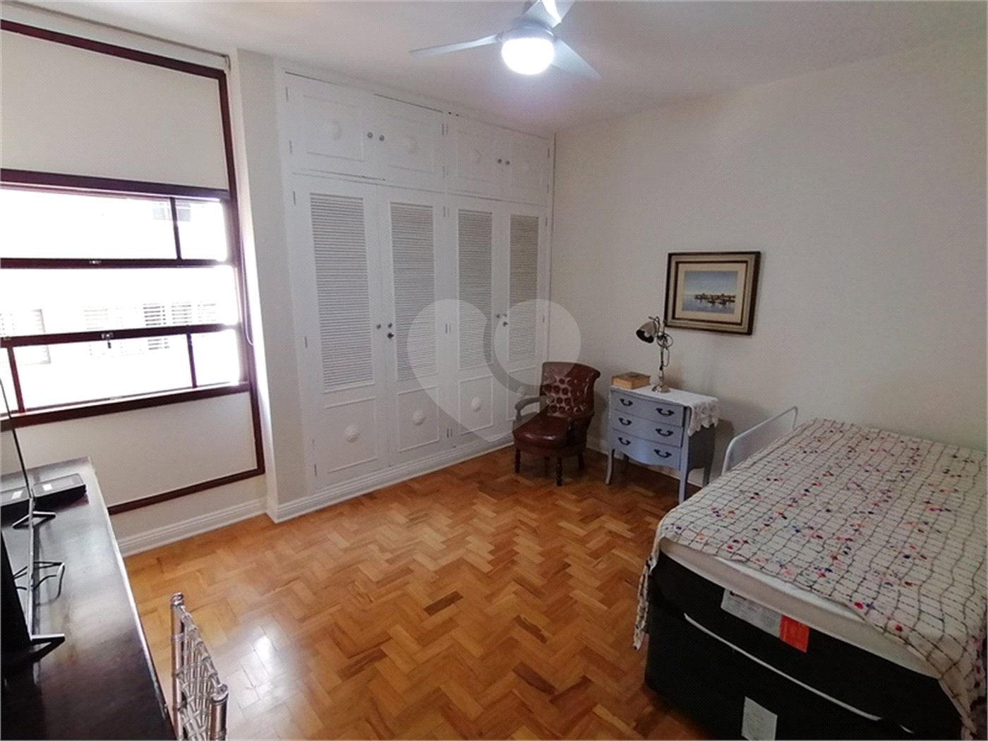 Apartamento à venda com 3 quartos, sendo 1 suíte, em Jardim Paulista, São Paulo, SP