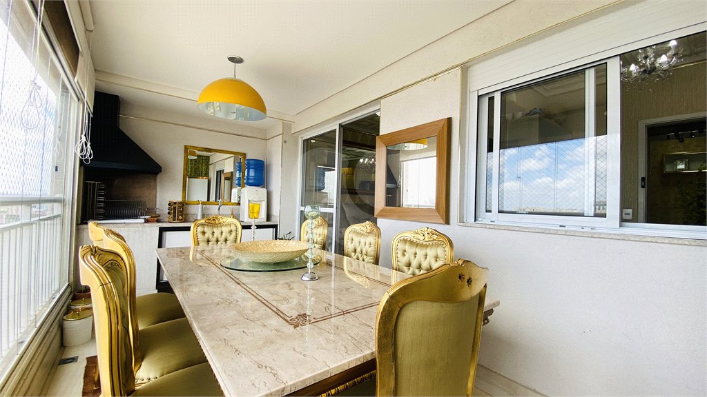 Apartamento à venda com 3 quartos, sendo 1 suíte, no Centro, São Bernardo do Campo, SP