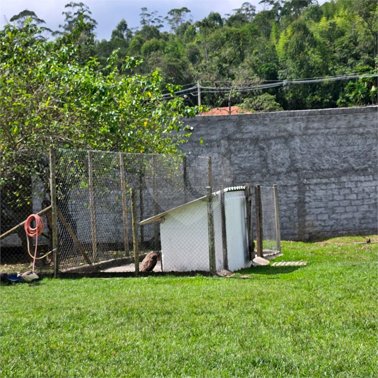 Sítio à venda com 2 quartos, sendo 1 suíte,  em Alto da Serra (mailasqui), São Roque, SP