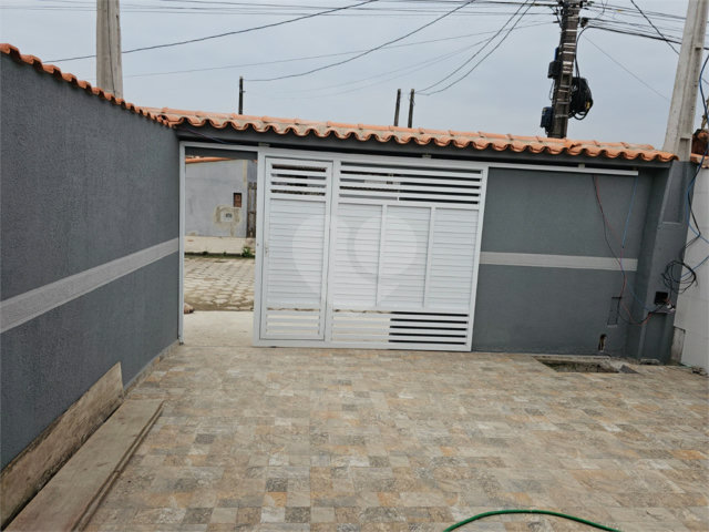 Casa Térrea à venda com 3 quartos, sendo 1 suíte,  em Região Bopiranga e São Fernando, Itanhaém, SP