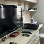 Apartamento à venda com 3 quartos, sendo 1 suíte,  em Jardim das Acácias, São Paulo, SP