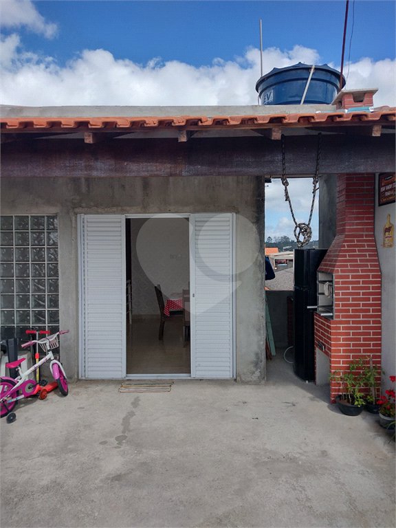Sobrado à venda com 3 quartos em Parque Residencial Casa Branca, Suzano, SP