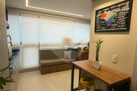 Apartamento à venda com 3 quartos, sendo 1 suíte, em Vila Andrade, São Paulo, SP
