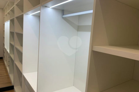 Apartamento à venda com 3 suítes em Indianópolis, São Paulo, SP