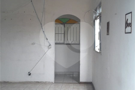 Casa para alugar com 2 quartos, sendo 1 suíte, em Campo Grande, Rio de Janeiro, RJ