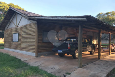 Chácara à venda com 5 quartos, sendo 1 suíte, em Tibaia de São Fernando, São Carlos, SP