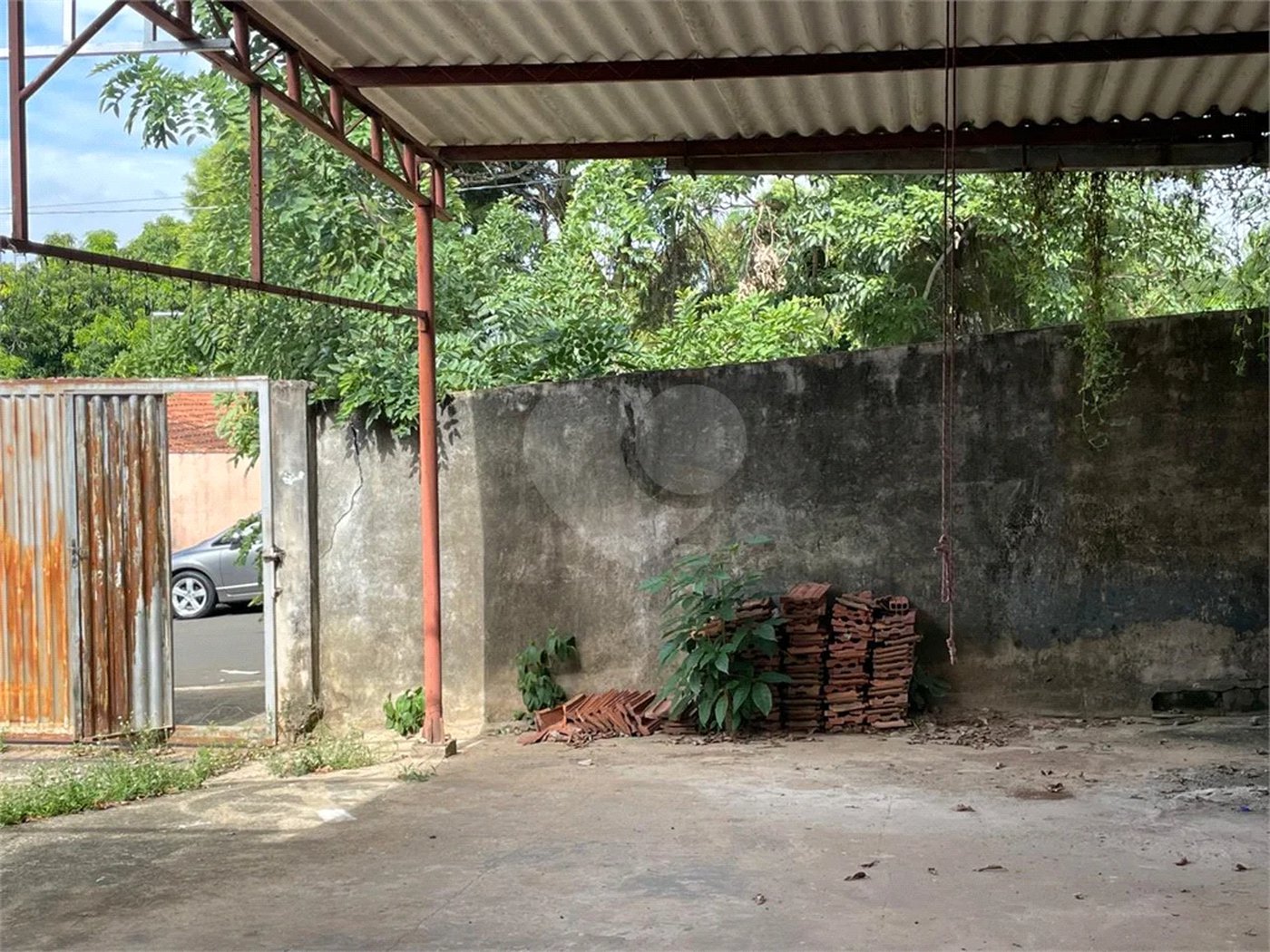 Terreno Comercial para Venda e Locação no Bairro Estância Lago Azul em Piracicaba/SP.