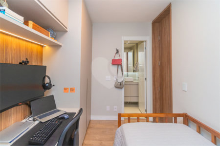 Apartamento à venda com 2 quartos, sendo 1 suíte, em Chácara Santo Antônio (zona Sul), São Paulo, SP