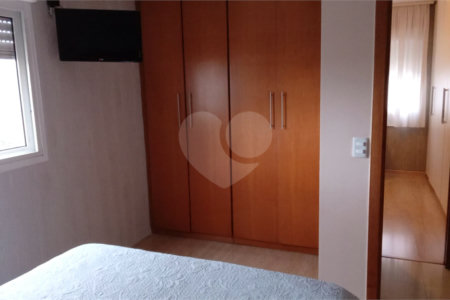 Apartamento à venda com 3 quartos, sendo 1 suíte,  em Vila Mariana, São Paulo, SP