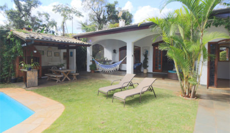 Casa Térrea à venda com 4 suítes em Interlagos, São Paulo, SP