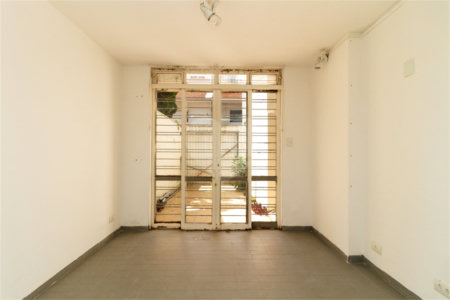 Sobrado à venda com 3 quartos, sendo 1 suíte, em Vila Olímpia, São Paulo, SP