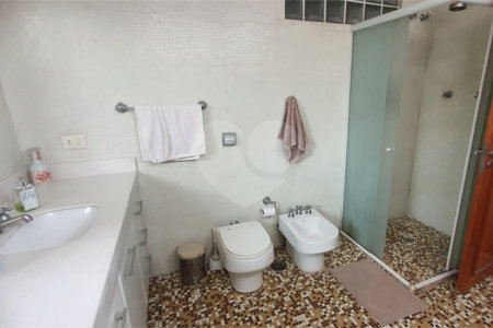 Apartamento à venda com 3 quartos, sendo 2 suítes, em Itaim Bibi, São Paulo, SP