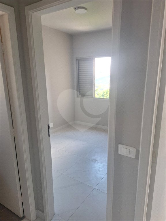 Apartamento à venda com 2 quartos em Jardim Iracema, São Paulo, SP