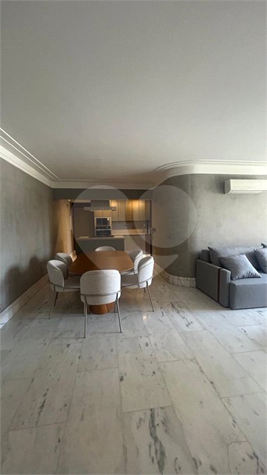 Apartamento à venda com 3 quartos, sendo 1 suíte, em Pompéia, São Paulo, SP