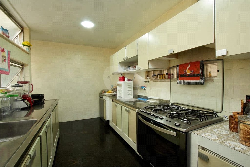 Apartamento à venda com 4 quartos, sendo 1 suíte, em Tijuca, Rio de Janeiro, RJ