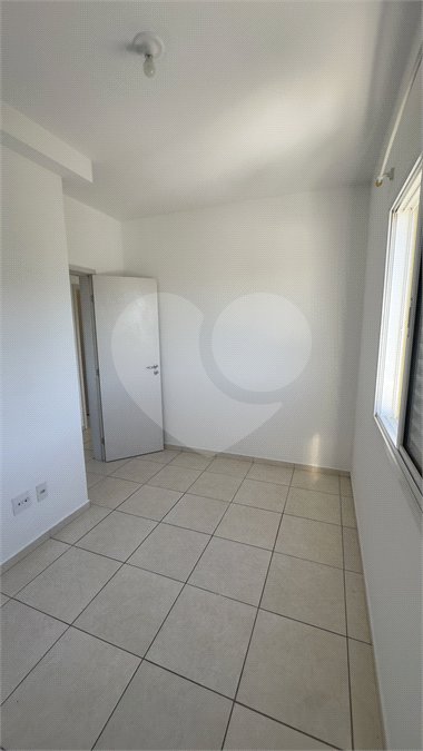 Apartamento para alugar com 3 quartos, sendo 1 suíte, em Jardim Sevilha, Indaiatuba, SP
