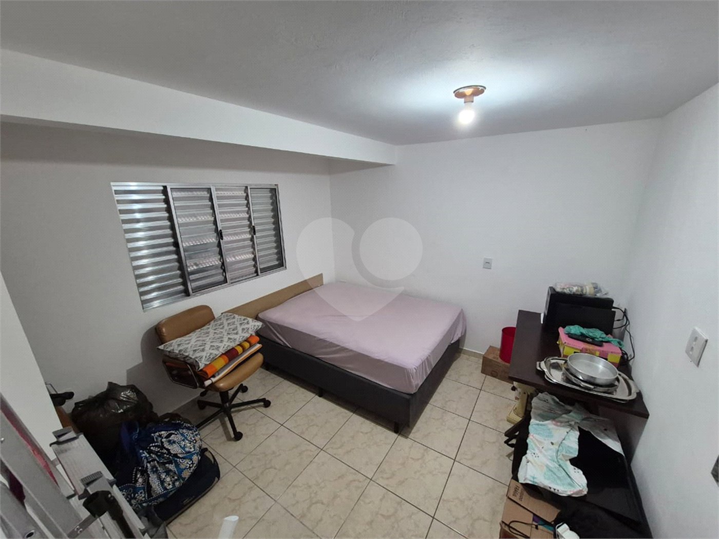 Casa à venda com 4 quartos, sendo 1 suíte, no condomínio Residencial Alto da Lapa II, São Paulo - SP