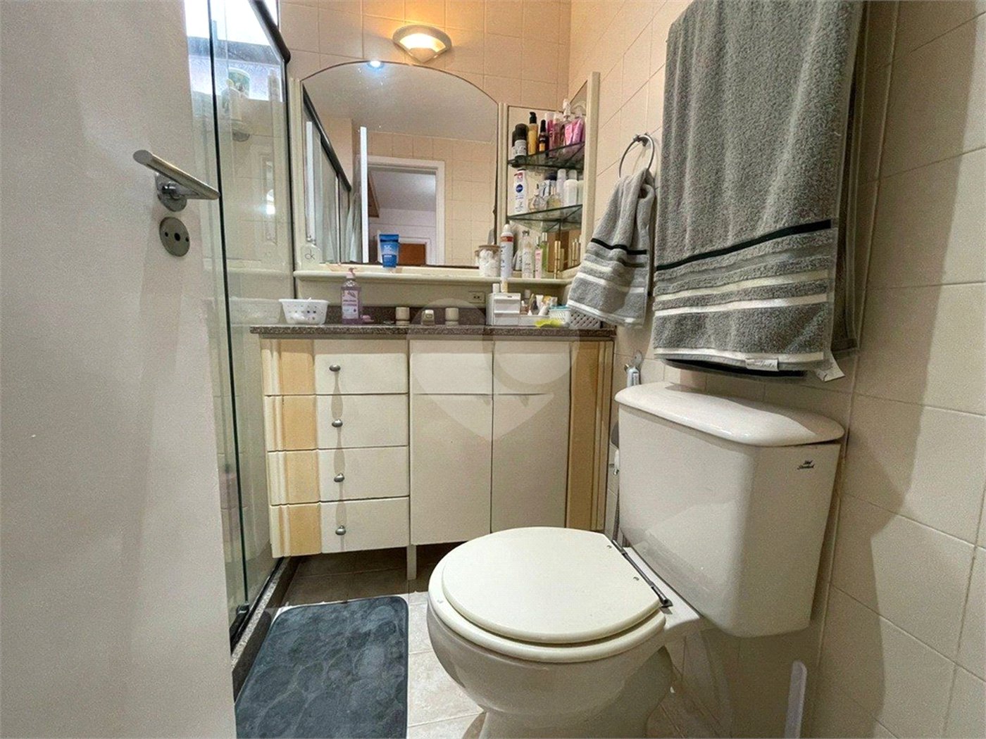Apartamento à venda com 2 quartos, sendo 1 suíte, em Humaitá, Rio de Janeiro, RJ